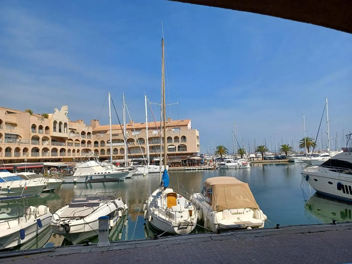 Apartament La Gavine Studio Vue Mer Hyères